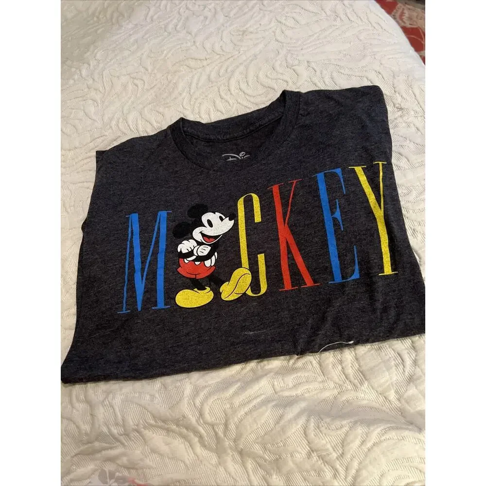 Disney Store Mickey Mouse T-Shirt Size Petite Small Gray Graphic T-Shirt Unisex